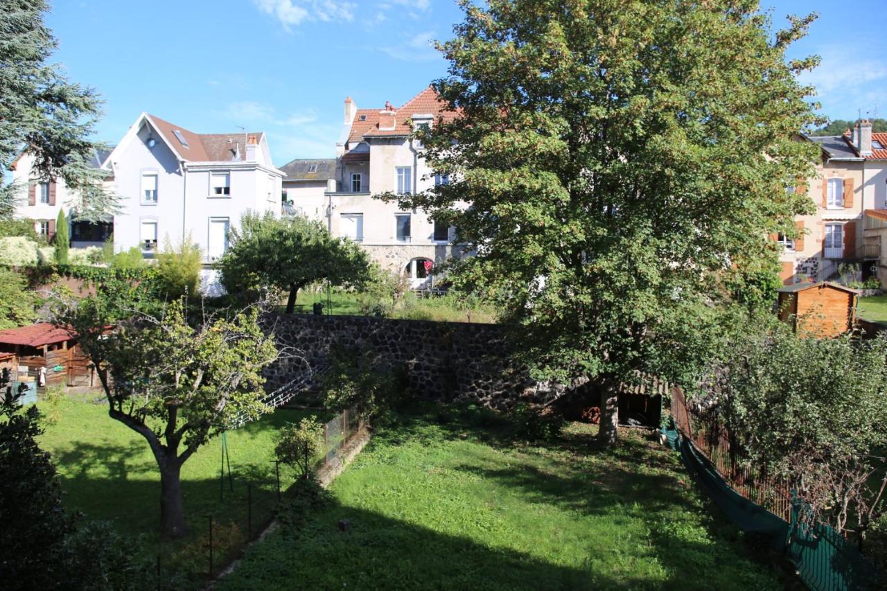 Jourde Vacances Le Puy-en-Velay 외부 사진